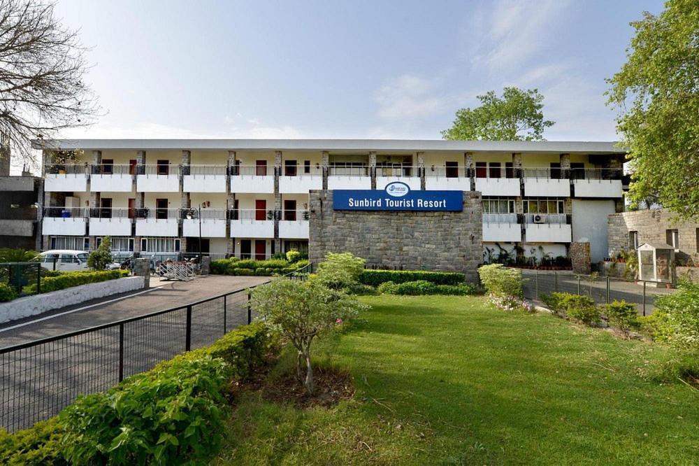 Sunbird Tourist Resort Faridabad Exterior foto